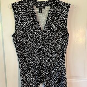 White House Black Market Circle Pattern Blouse